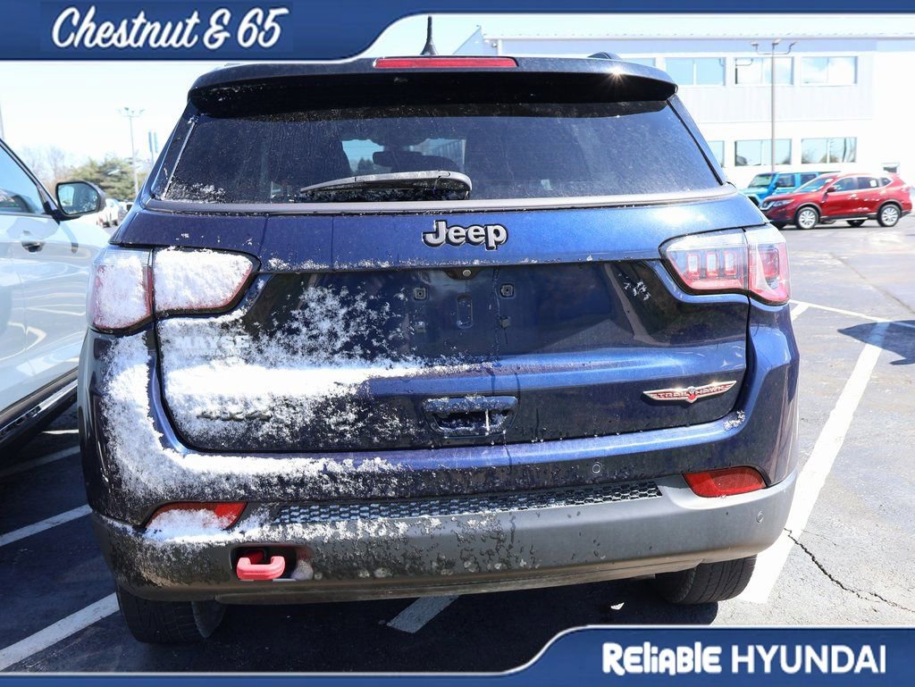 Used 2019 Jeep Compass Trailhawk w/ Cold Weather Group image 17