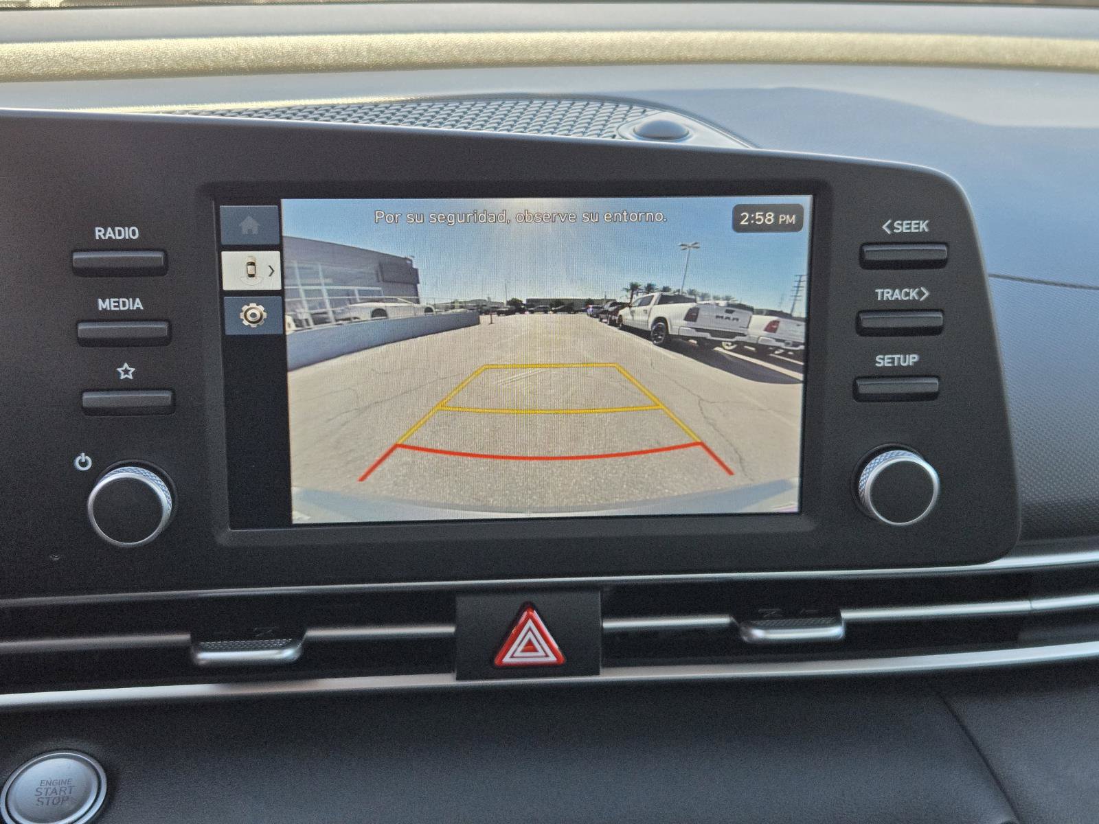 Used 2026 Hyundai Elantra Hybrid FWD image 8