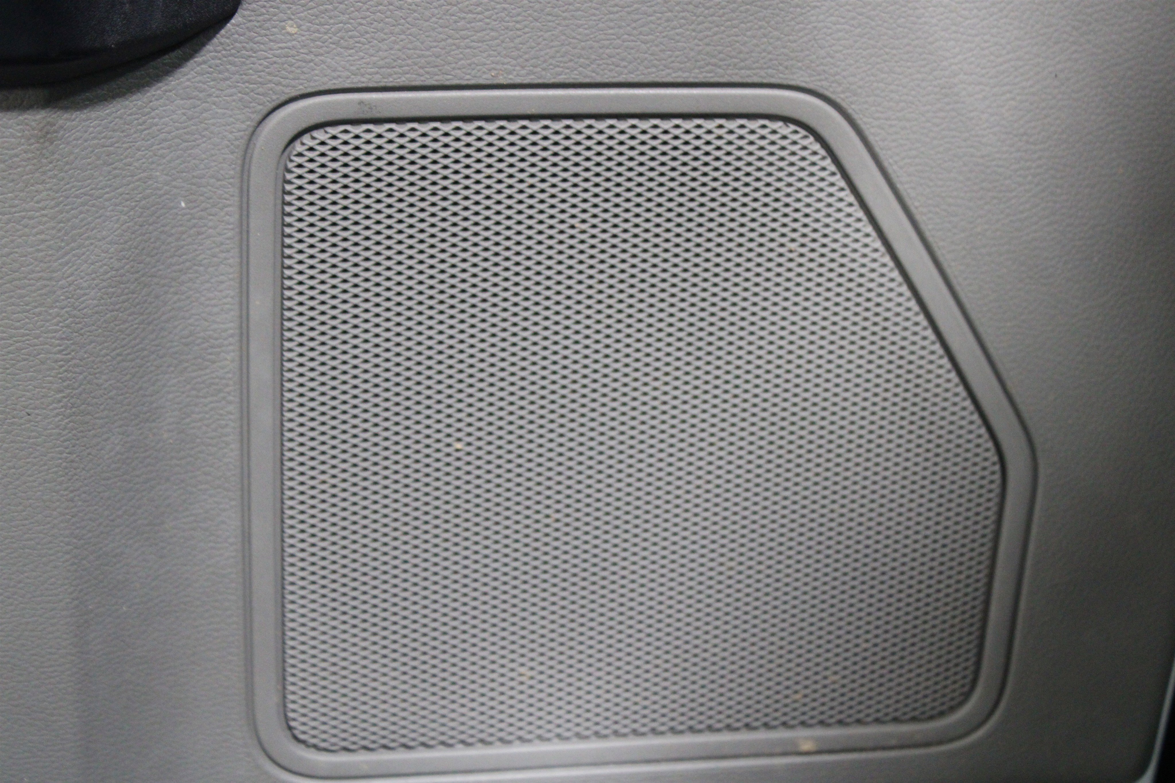 Used 2019 Ford F350 XL w/ Power Equipment Group image 5