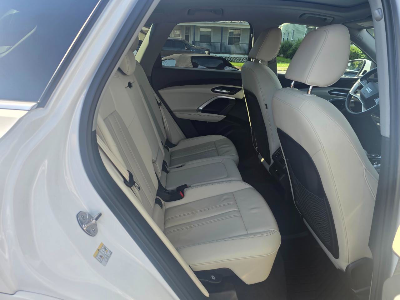 Used 2025 Audi Q5 Premium AWD/4WD image 16