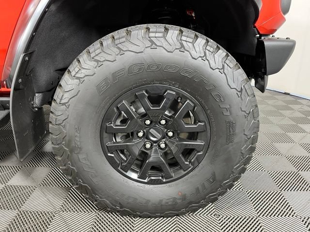 Used 2024 Ford Bronco Raptor w/ Interior Carbon Fiber Pack 6 AWD/4WD image 12