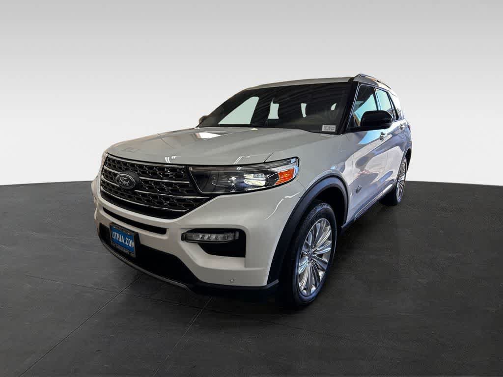 Used 2021 Ford Explorer King Ranch w/ Premium Technology Package AWD/4WD image 3