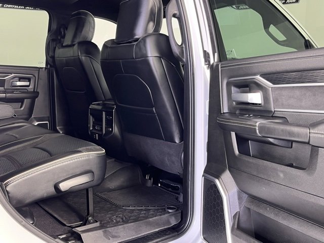 Used 2024 RAM 3500 Laramie w/ Night Edition image 26