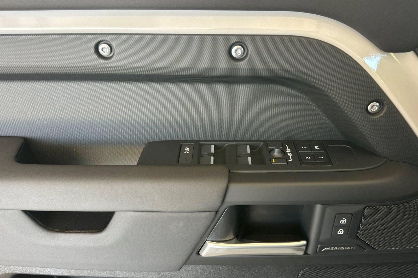 New 2026 Land Rover Defender 130 S AWD/4WD image 12