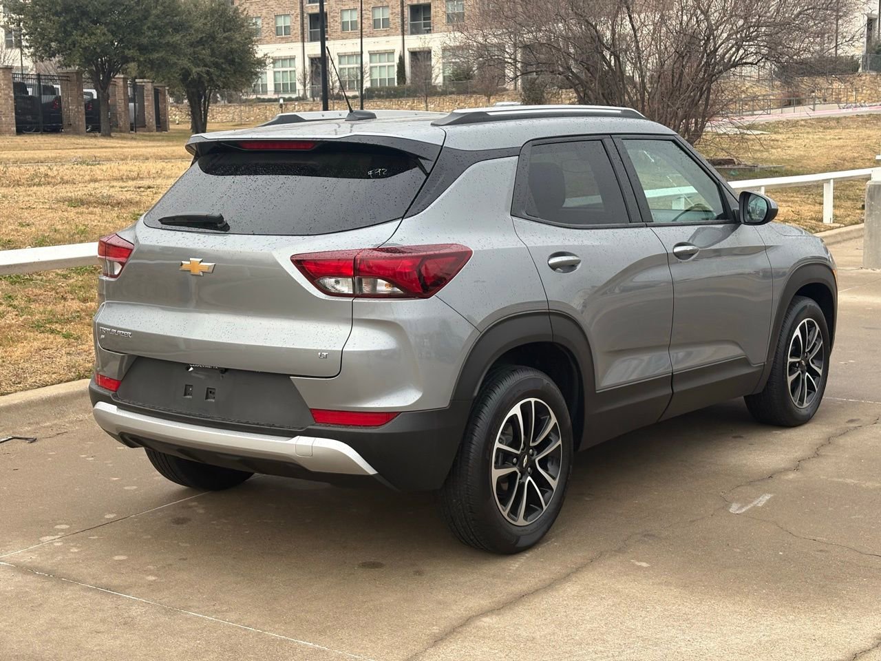 Used 2025 Chevrolet TrailBlazer LT image 4