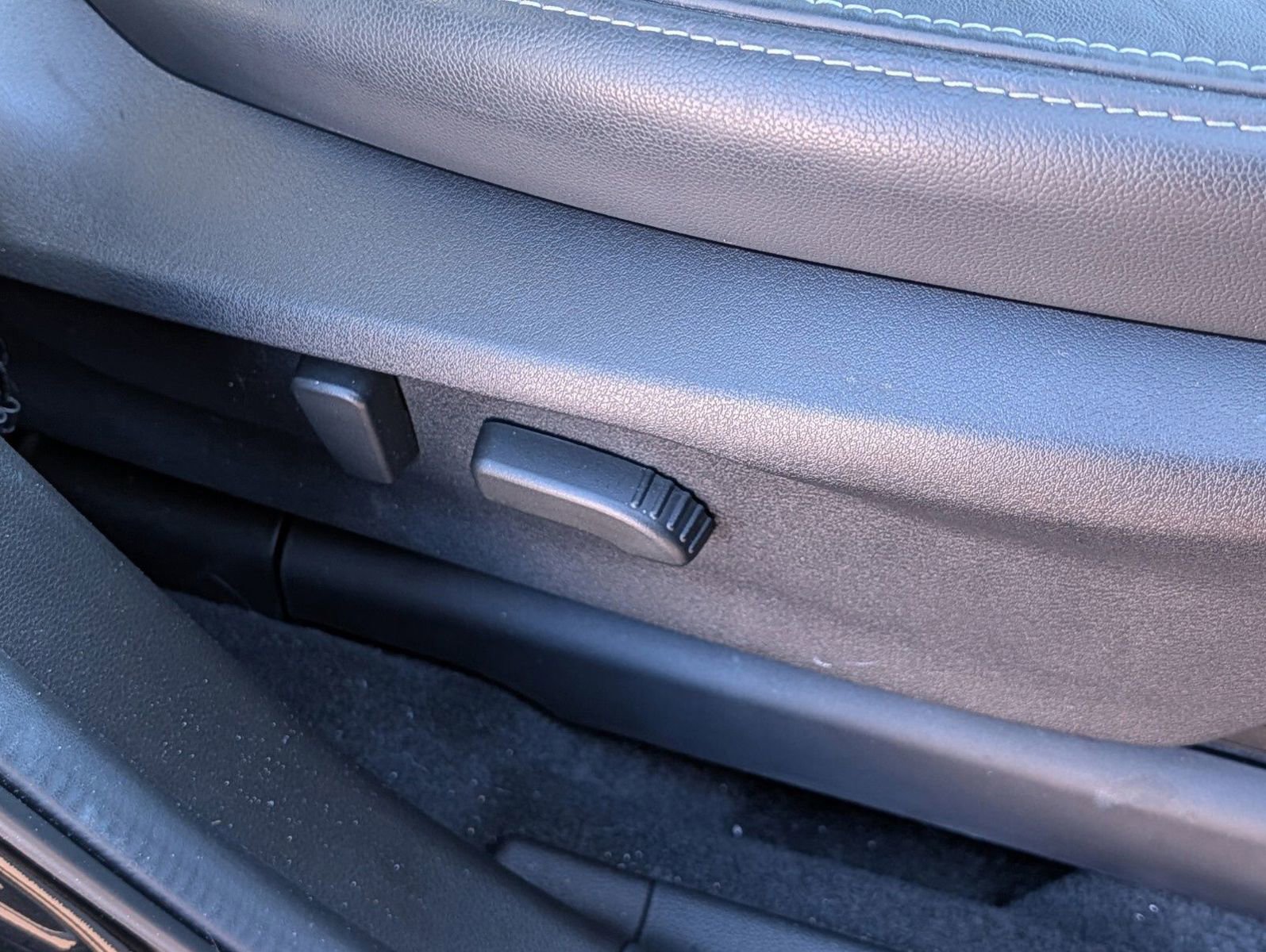 Used 2025 Subaru Ascent Touring image 27