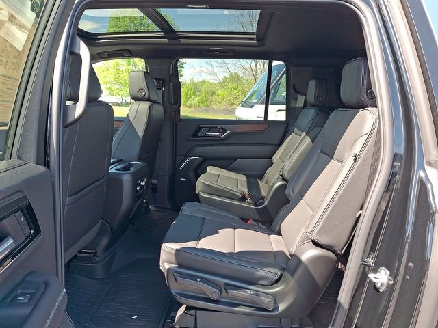 Certified 2026 GMC Yukon XL Denali w/ Sun & Power Step Package AWD/4WD image 25