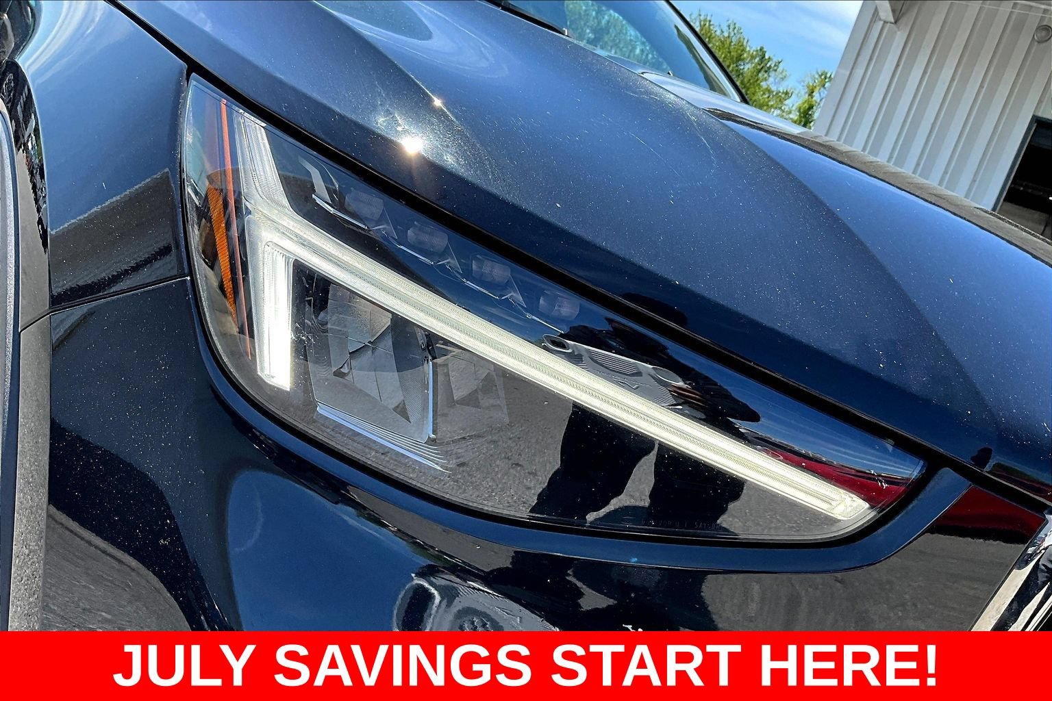 Used 2024 Volvo XC40 B5 Plus AWD/4WD image 41
