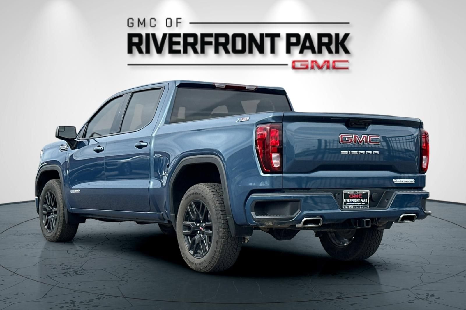 Used 2026 GMC Sierra 1500 Elevation AWD/4WD image 5