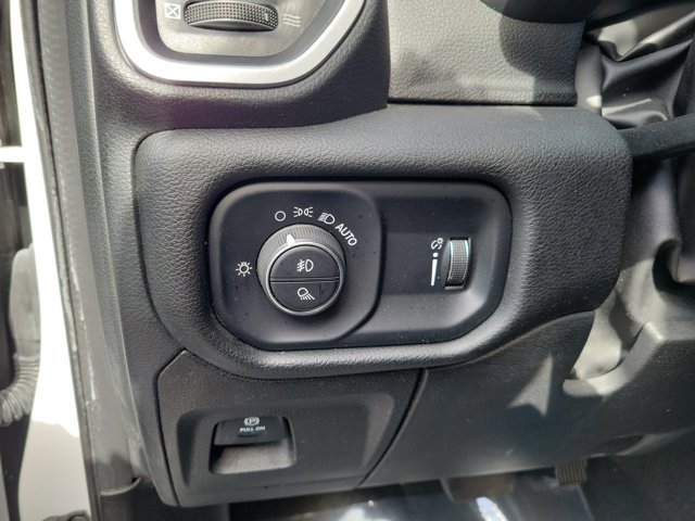 Used 2023 RAM 1500 Big Horn image 24