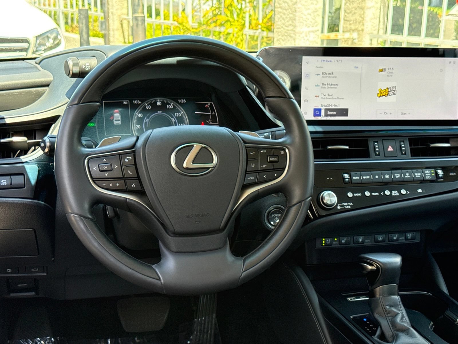 Used 2023 Lexus ES 300h w/ Accessory Package (Z1) FWD image 39