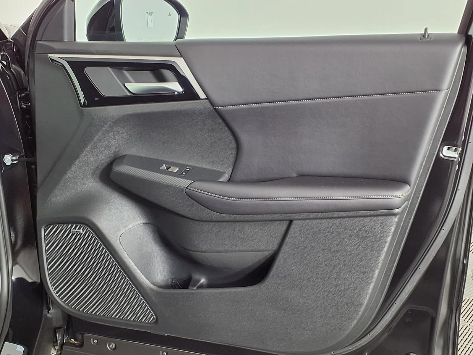 New 2026 Mitsubishi Outlander SE FWD image 8