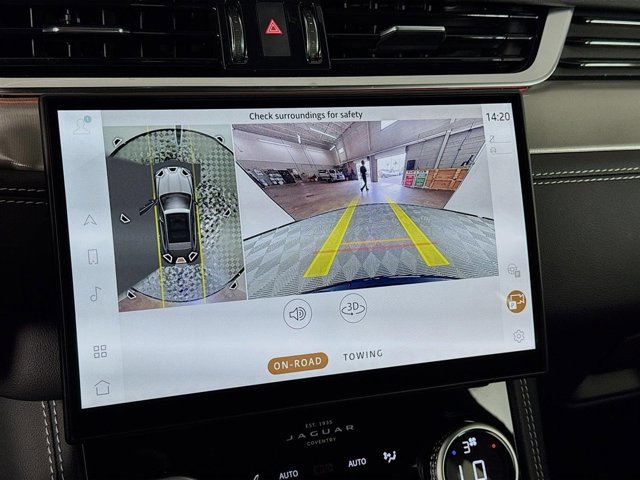 Used 2026 Jaguar F-PACE R-Dynamic S image 17