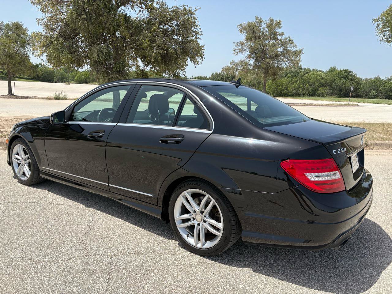 Used 2014 Mercedes-Benz C 250 Sedan image 13