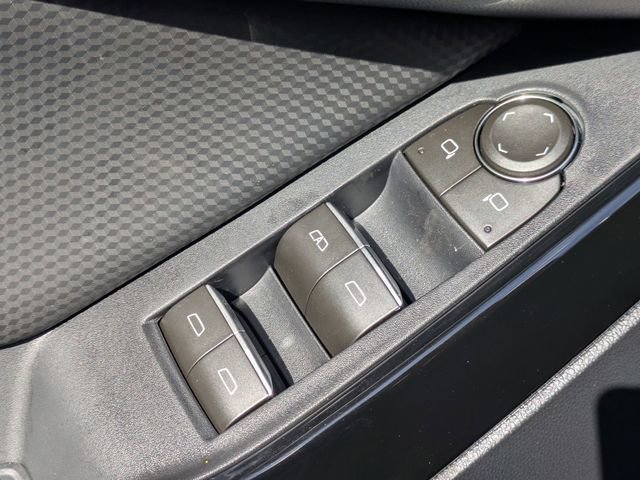 New 2026 Chevrolet Equinox RS w/ Convenience Package III FWD image 9