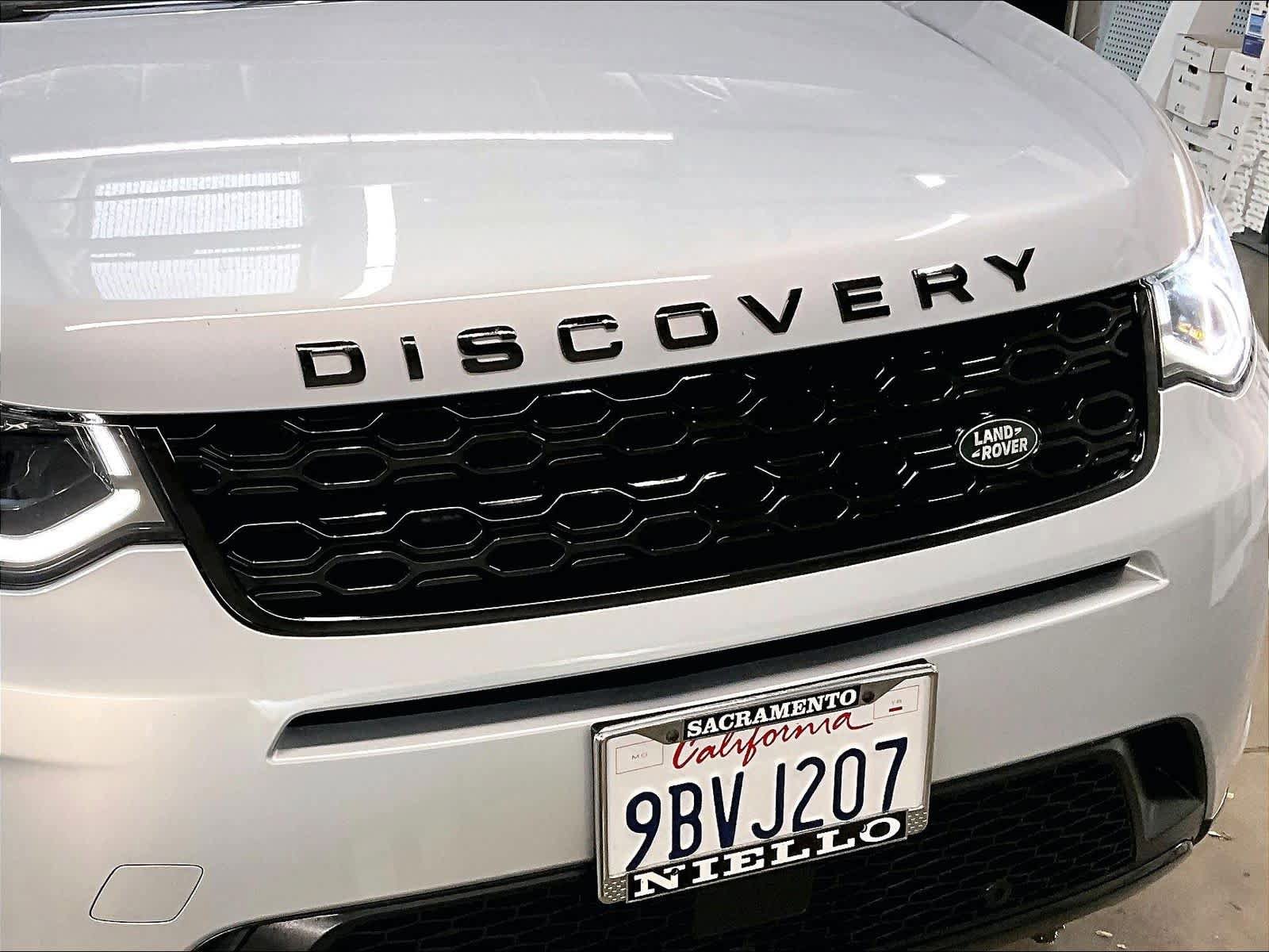 Used 2023 Land Rover Discovery Sport SE AWD/4WD image 34