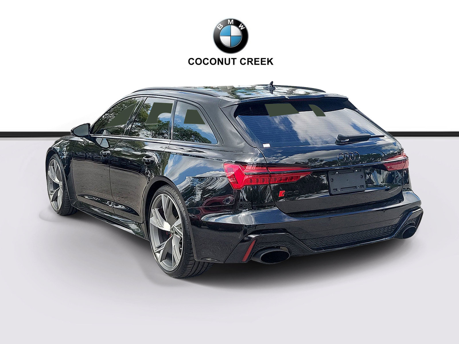 Used 2022 Audi RS 6 AWD/4WD image 3
