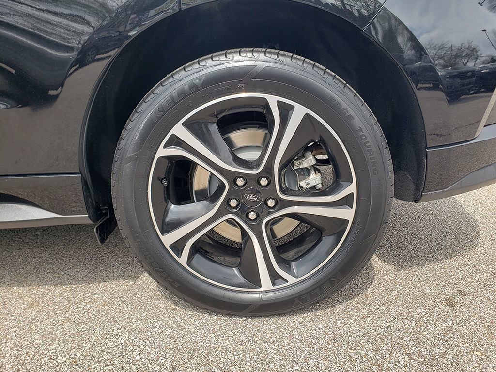 Used 2023 Ford Edge ST image 15