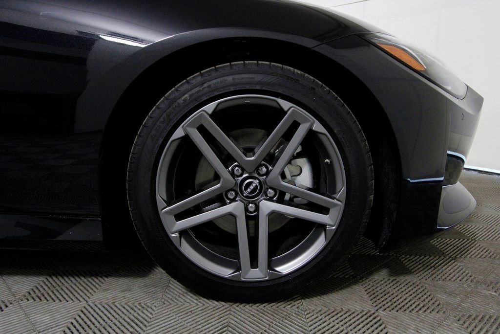 Used 2025 Nissan Z Sport w/ Floor Mat Package RWD image 33