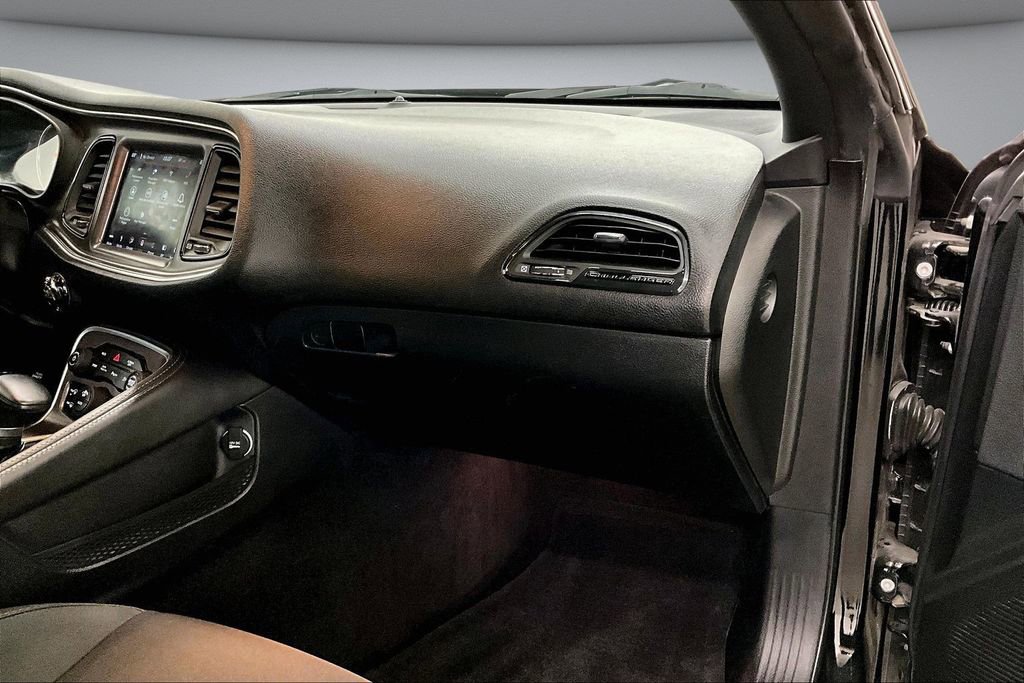 Used 2018 Dodge Challenger R/T Scat Pack RWD image 26