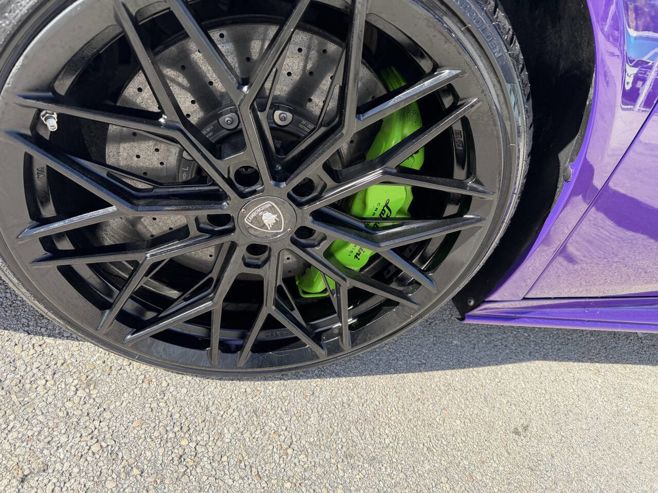 Used 2020 Lamborghini Huracan EVO AWD/4WD image 10