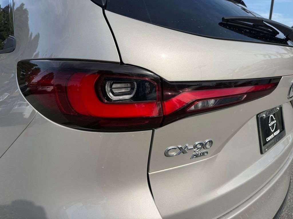 Used 2024 MAZDA CX-90 Plug-In Hybrid w/ Premium Plus image 34