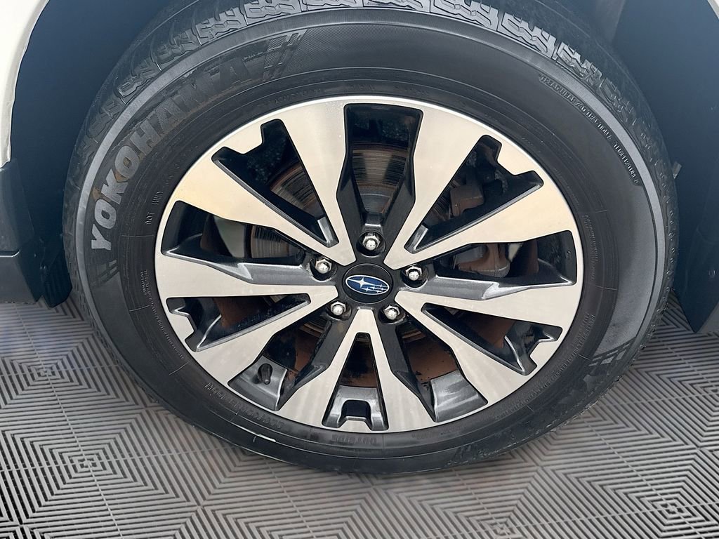 Used 2017 Subaru Outback 2.5i Limited AWD/4WD image 34