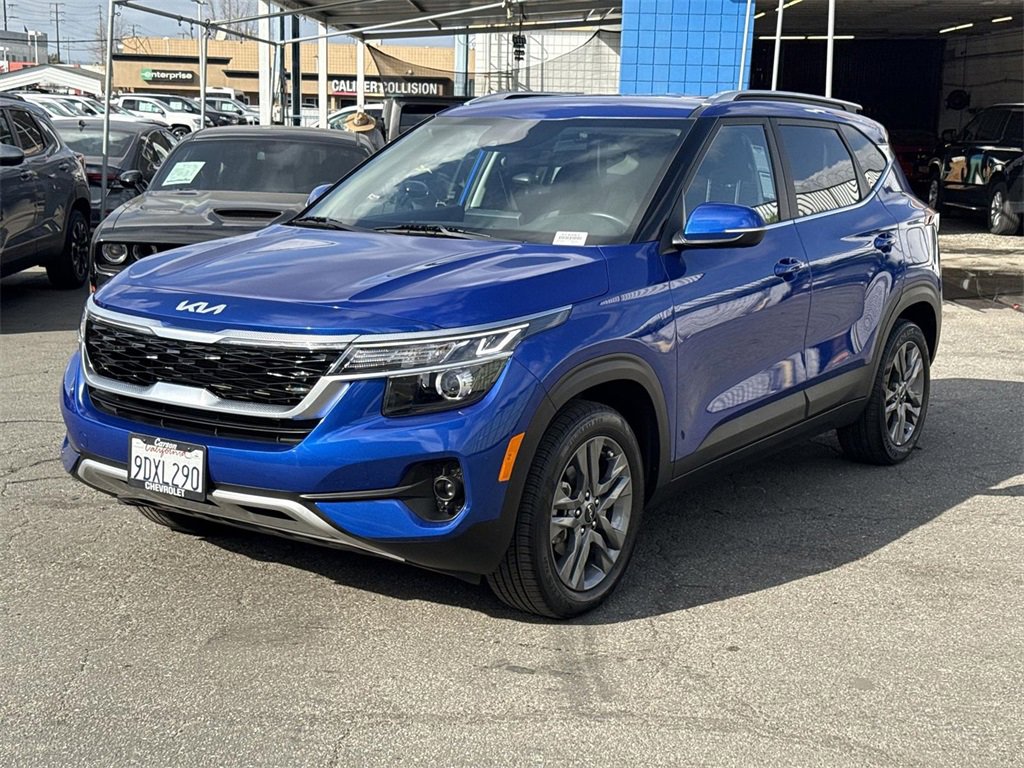 Used 2023 Kia Seltos S w/ Navigation Package image 7