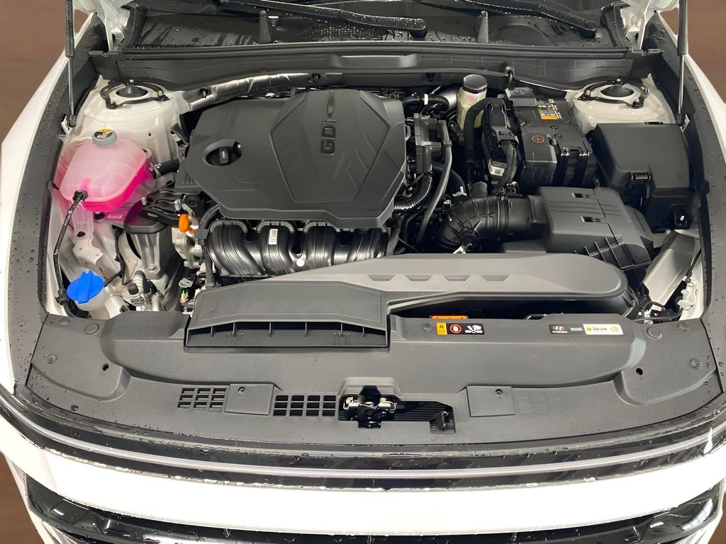 Certified 2025 Hyundai Sonata SE FWD image 31