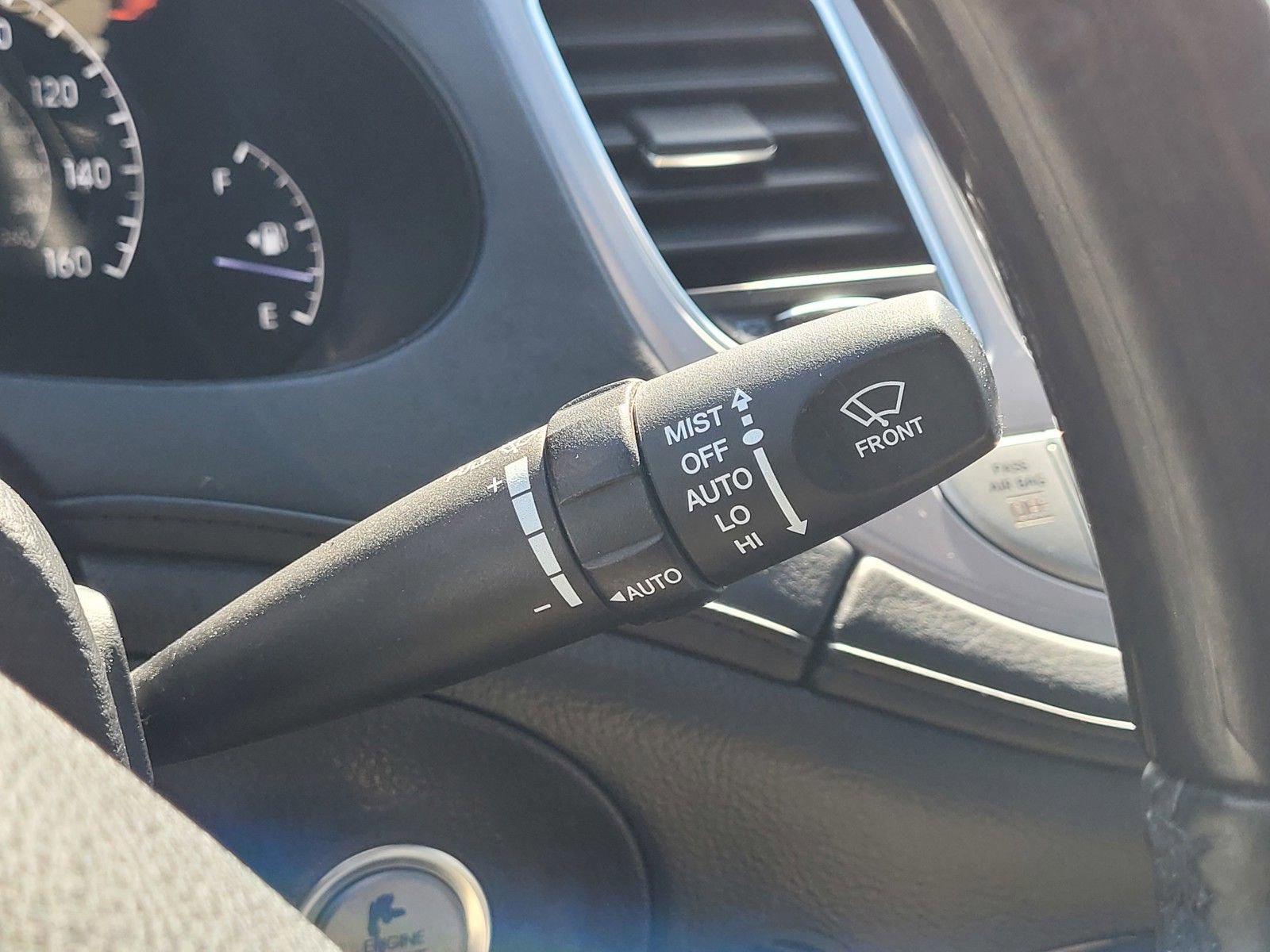 Used 2012 Hyundai Genesis 4.6 image 21