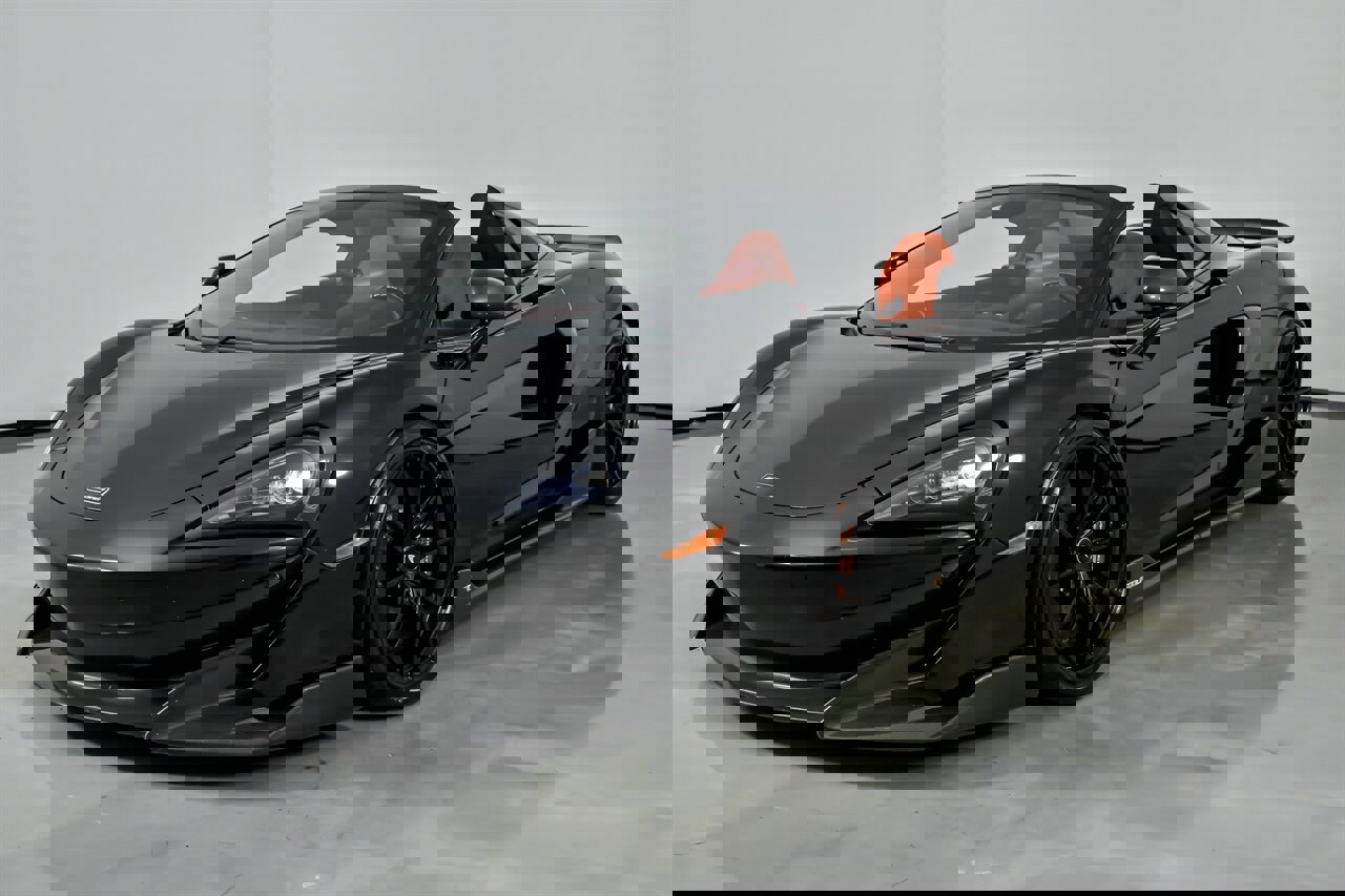 Used 2020 McLaren 600LT Spider image 7