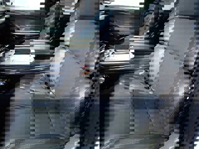 New 2025 Lincoln Navigator Reserve w/ Jet Appearance Package image 38