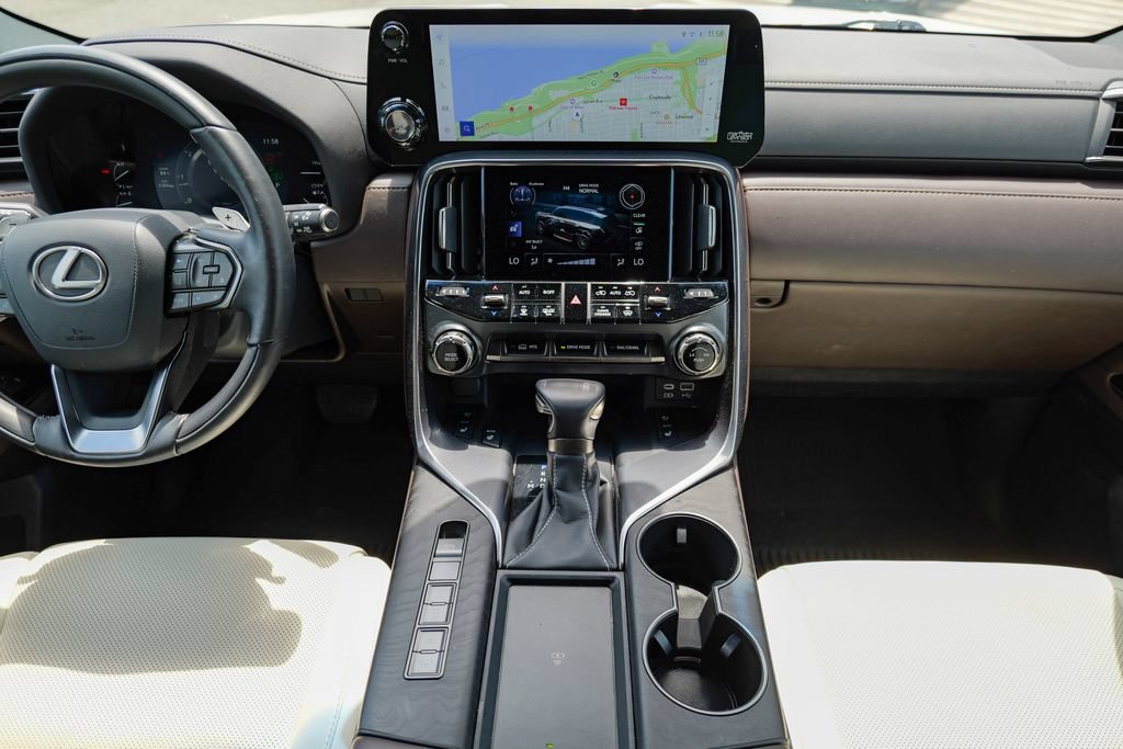 Used 2024 Lexus LX 600 4WD w/ Appearance Package image 51