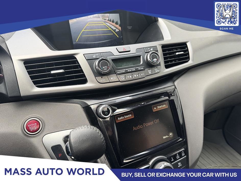 Used 2016 Honda Odyssey Touring Elite image 12
