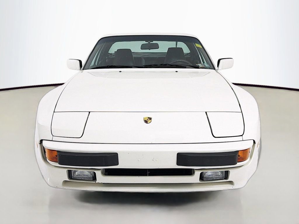 Used 1987 Porsche 944 Coupe RWD image 6