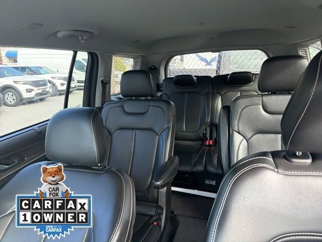 Used 2023 Jeep Grand Cherokee L Limited w/ Luxury Tech Group II image 33