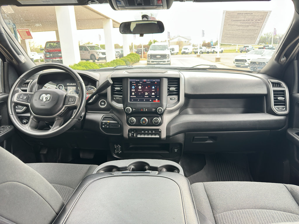 Used 2024 RAM 2500 Tradesman w/ Chrome Appearance Group AWD/4WD image 13