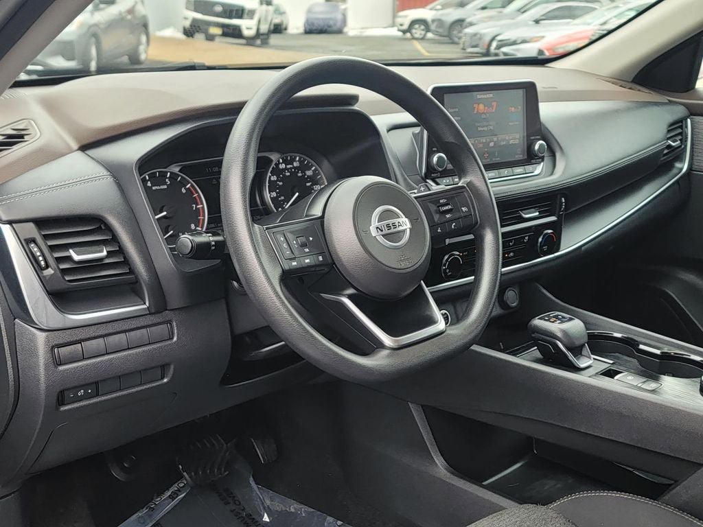 Certified 2021 Nissan Rogue S image 12