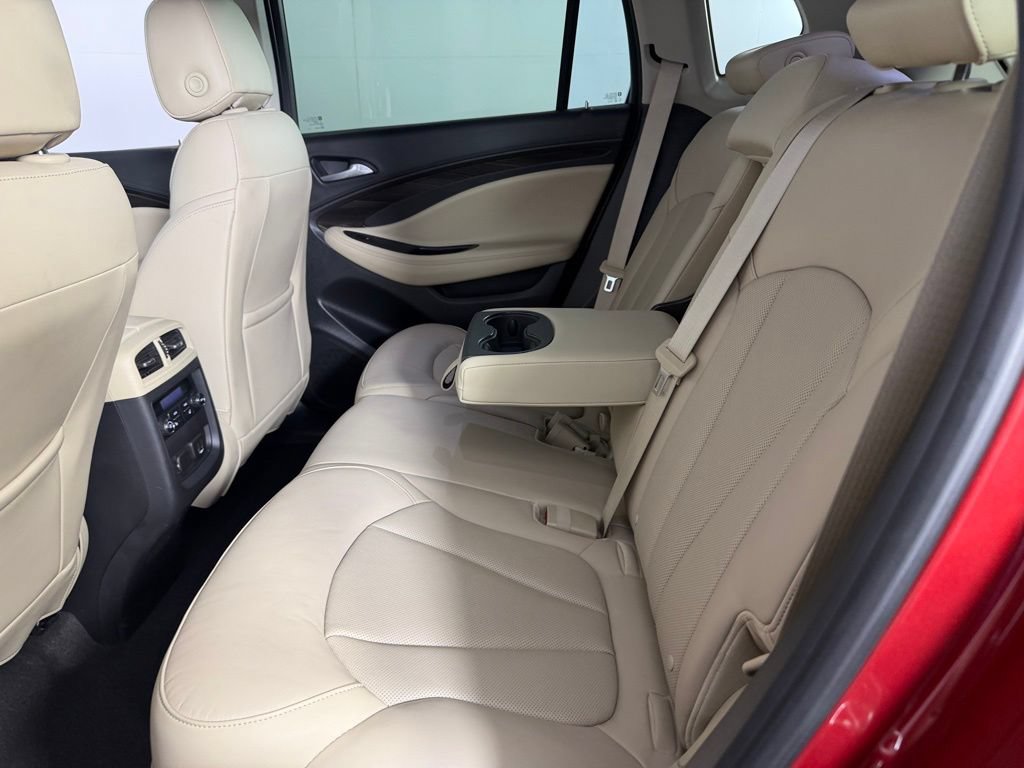 Used 2020 Buick Envision Essence FWD image 25