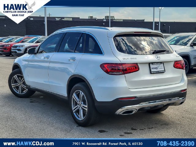 Used 2021 Mercedes-Benz GLC 300 4MATIC w/ Premium Package image 7