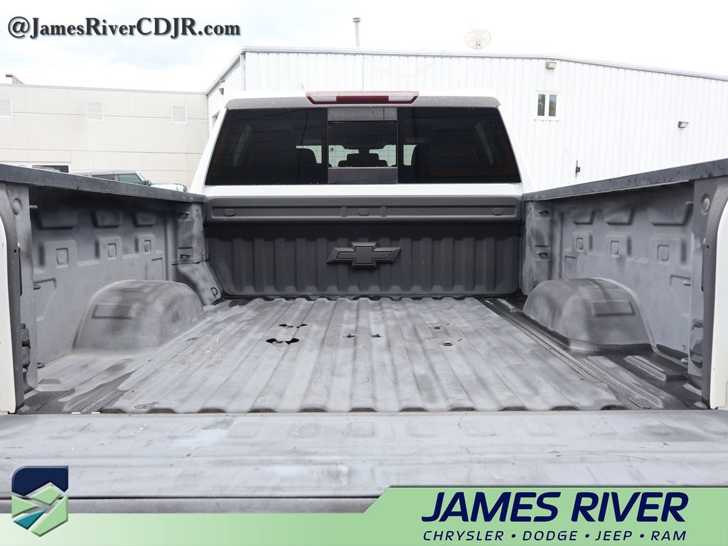 Used 2020 Chevrolet Silverado 2500 LT w/ Texas Edition AWD/4WD image 14