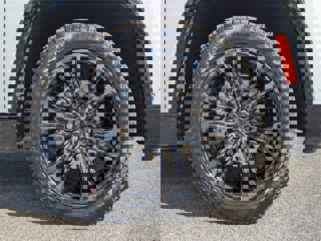 New 2026 Jeep Grand Wagoneer Summit image 11