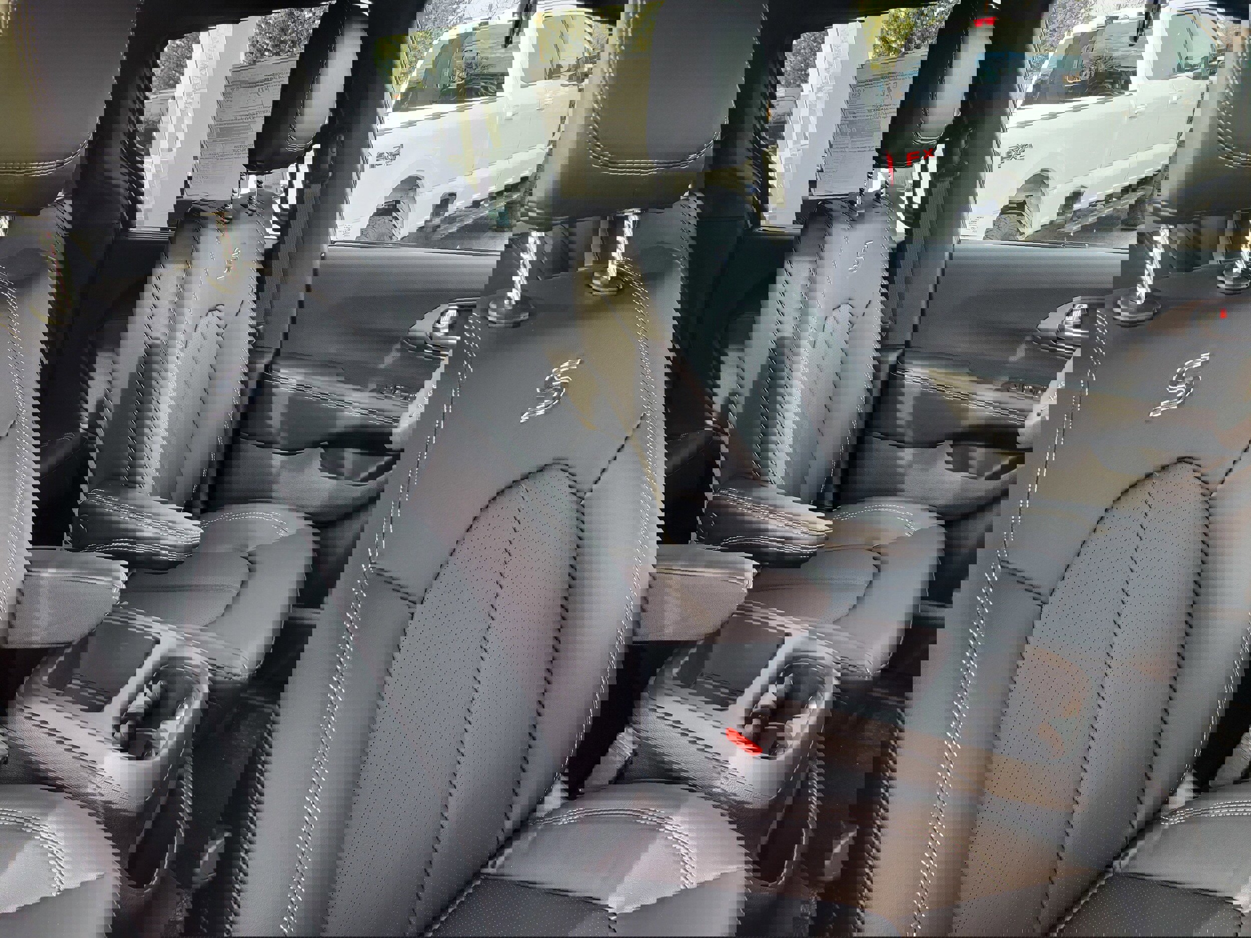 New 2026 Chrysler Pacifica Select w/ S Appearance Package image 22