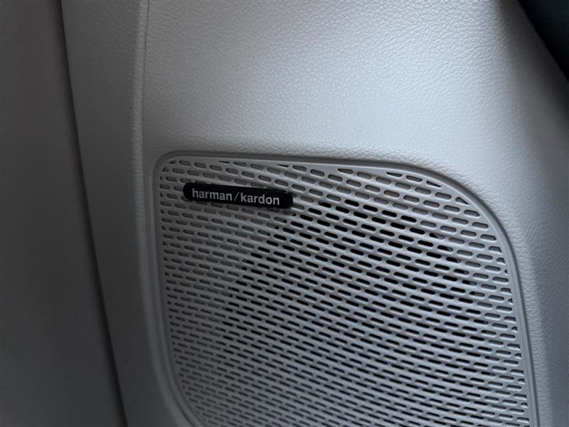 Used 2019 Chrysler Pacifica Limited w/ Advanced Safetytec Group image 33