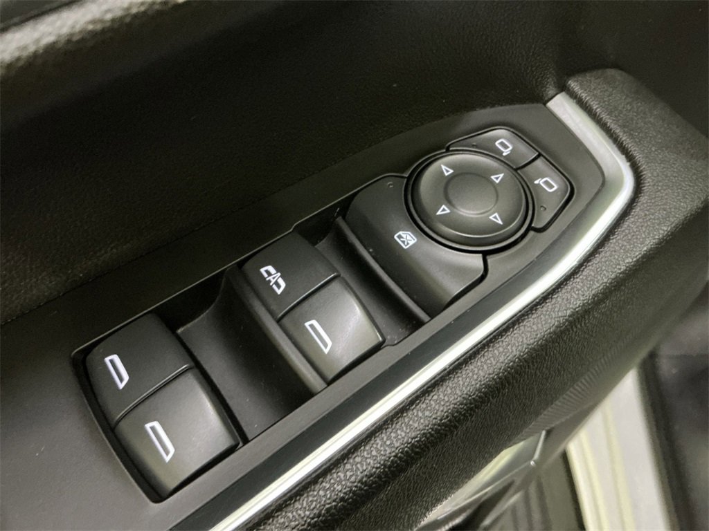 Used 2024 Chevrolet Silverado 2500 LT image 23