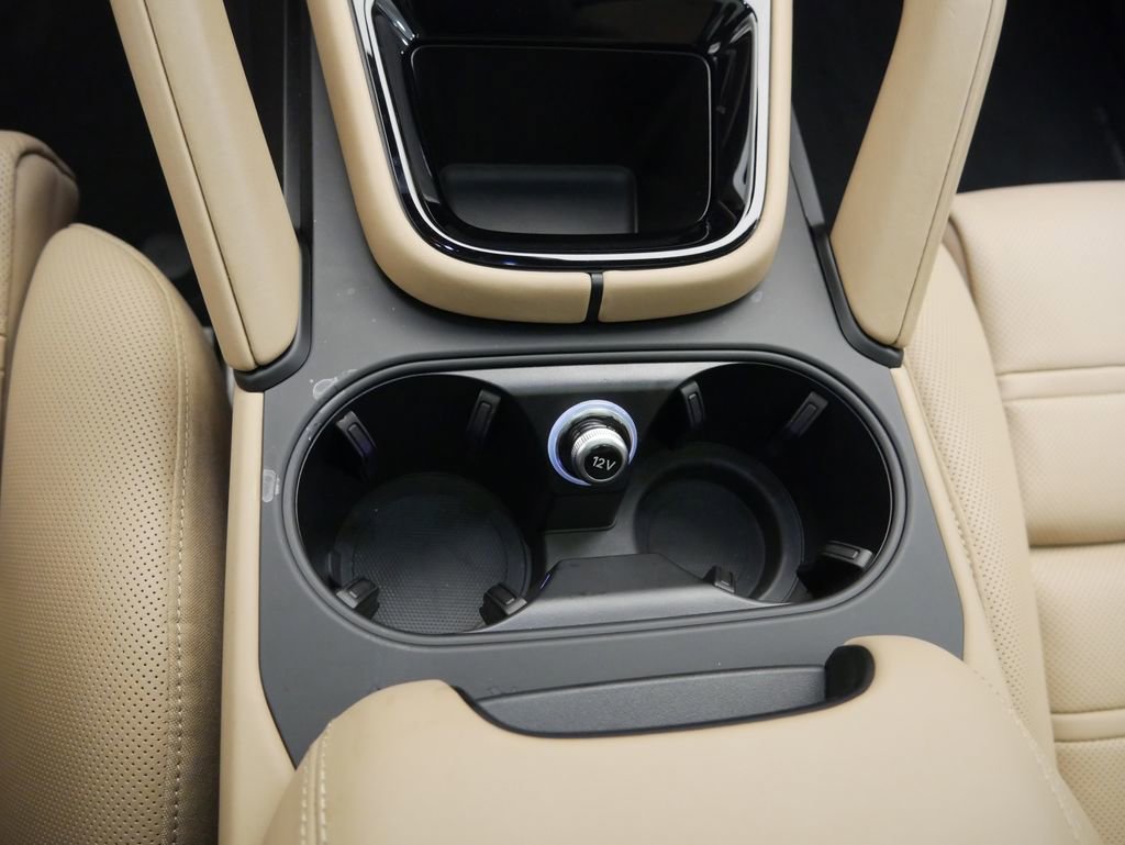 Certified 2024 Porsche Cayenne Turbo image 45
