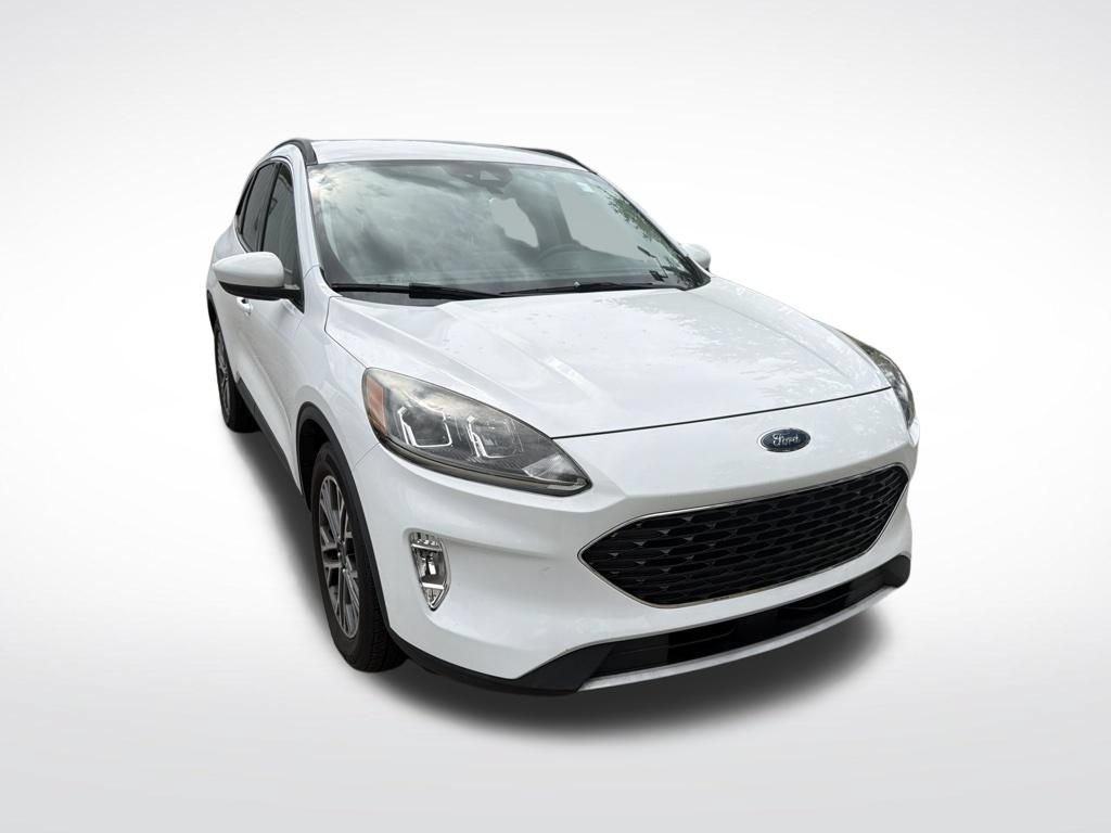 Used 2020 Ford Escape SEL FWD image 2