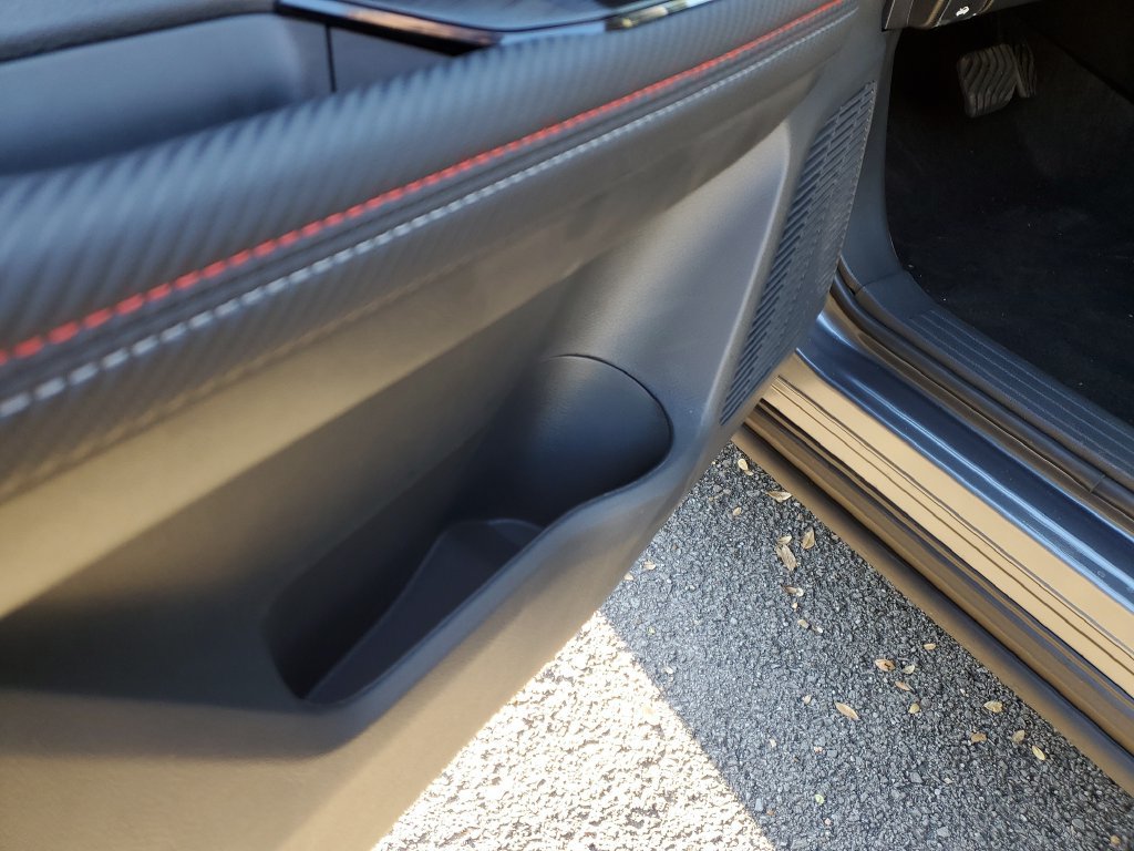 New 2027 Nissan Kicks SR FWD image 19