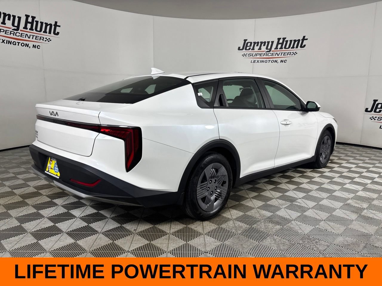 Used 2025 Kia K4 FWD image 6