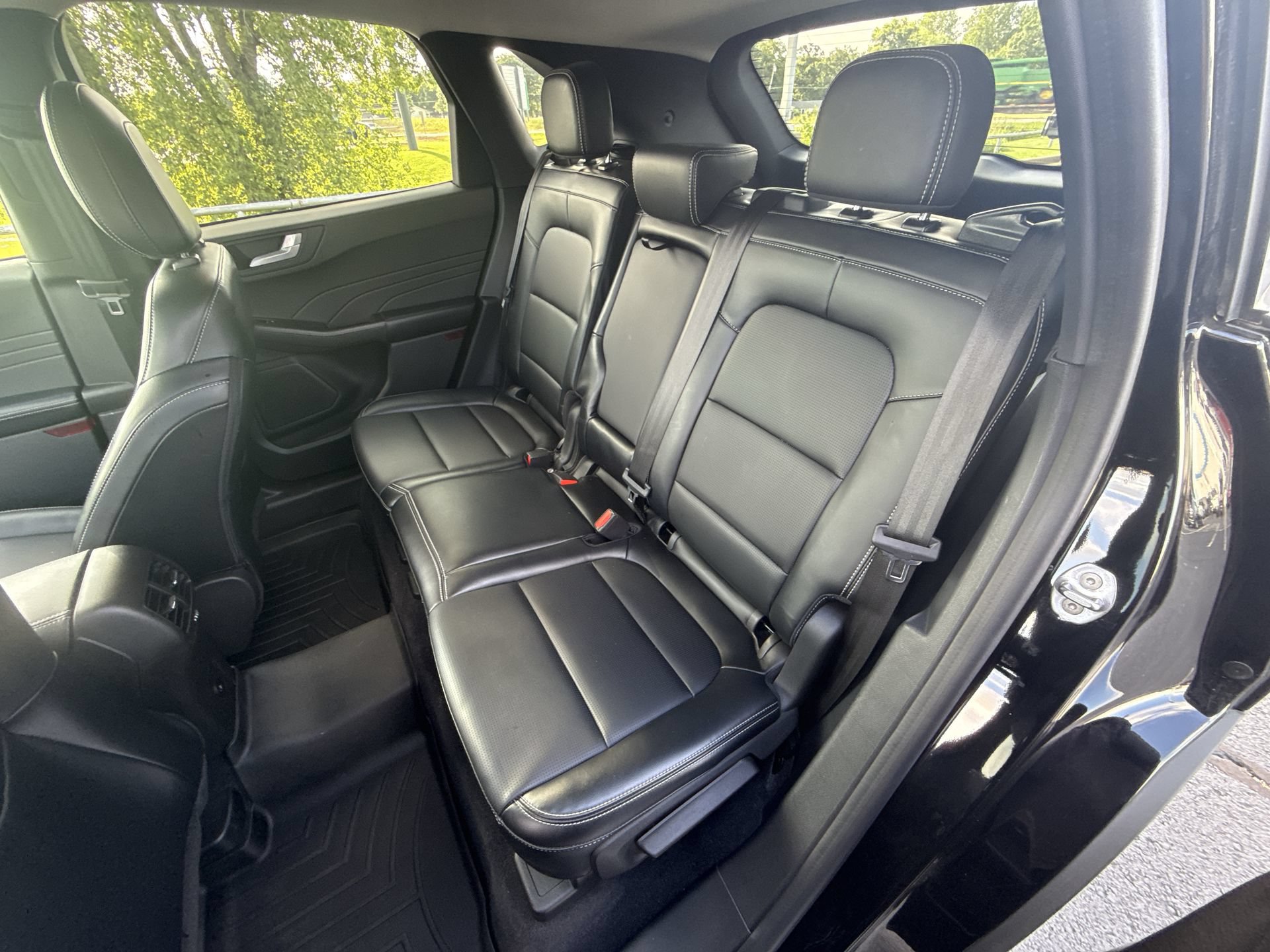 Used 2023 Ford Escape Platinum AWD/4WD image 22